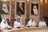 أمين الشرقية ووكيل وزارة الشؤون البلدية والقروية والإسكان للتطوير التنظيمي والموارد البشرية يناقشان برنامج إدارة المواهب ومجالات التطوير في القيادات