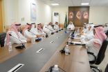 محافظ محايل يرأس اجتماع لجنة إصلاح ذات البين