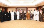 أمير جازان بالنيابة يستقبل رئيس جمعية مراكز الأحياء بالمنطقة..