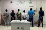 أمن الرياض الإطاحة بلصوص المنازل وحالتهم الى النيابة العامة