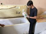 أمانة عسير تلاحق المخالفين و تحبط توزيع 4 طن من المواد الغذائية الفاسدة