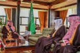 سمو أمير تبوك يستقبل الرئيس التنفيذي لتجمع تبوك الصحي 