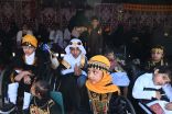 الأطفال ذوي الإعاقة وأيتام عسير يحتفلون بيوم التأسيس المجيد
