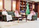 سمو أمير منطقة جازان يستقبل وكلاء ومنسوبي الإمارة بمناسبة عيد الفطر المبارك