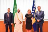 ” وزير الإسلامية ” السعودية تمد يد المساعدة لكافة الشعوب بلا تفريق أو نظر لدين أو عرق انطلاقًا من ثوابتها وسياستها الراسخة