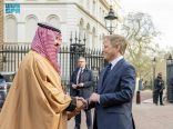 وزير الدفاع البريطاني يستقبل سمو وزير الدفاع ويعقدان اجتماعًا ثنائيًا موسعًا