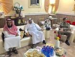 محافظ بيش يتفقد الخدمات العامة بالكورنيش الشمالي لشاطئ المحافظة السياحي