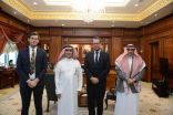 رئيس جامعة الملك خالد يلتقي السفير السويدي لدى المملكة