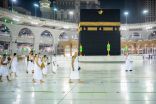 ” 600 ” معتمر يصلون إلى بيت الله الحرام لأداء مناسك العمرة