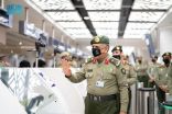 الفريق اليحيى يتفقد جوازات مطار الملك عبدالعزيز الدولي بجدة