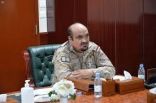 قائد خلية دعم الأزمات المؤقتة لجائحة كورونا بوزارة الدفاع يلتقي قادة المناطق والقواعد الجوية والأساطيل والمجموعات بالمملكة