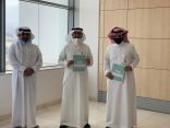 أمين عسير يوقع عقد استثماري لتشغيل و صيانة مواقف سيارات سوق الجمعية بمدينة أبها