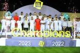 تتويج فريق الأهلي بدرع دوري الدرجة الأولى لكرة القدم