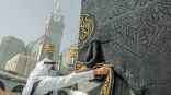 رئاسة شؤون الحرمين تنفذ أعمال الصيانة لكسوة الكعبة المشرفة