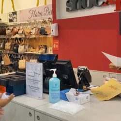 مركز الملك سلمان للإغاثة يسلم الدفعة الثانية من مساعدات المملكة لوزارة الصحة الفلسطينية لمواجهة فيروس كورونا