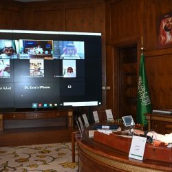 أمين عسير يبحث مع رؤساء بلديات المنطقة تطوير المشاريع البلدية ويدعو الى مضاعفة الجهود لرفع جودة المخرجات