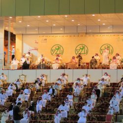 الأمير تركي بن طلال يفتتح سوق خيرات عسير