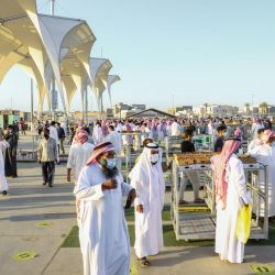 لجنة التنمية السياحية بعنيزة تشارك بفعاليات موسم عنيزة للتمور