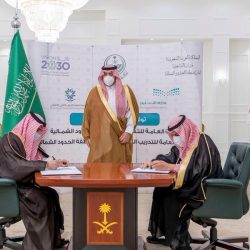 سمو أمير نجران يستعرض برامج “هدف” لتدريب وتوظيف أبناء المنطقة