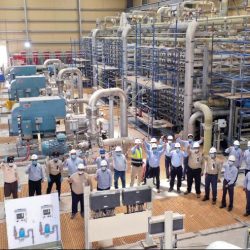 القبض على شخص سكب مادة قابلة للإشعال على جهاز صرف آلي وأشعل النار فيه بنجران