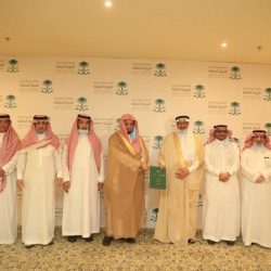 مدني عسير : يحذر من التقلبات الجوية المصاحبة للامطار ويهيب بإتباع التعليمات والابتعاد عن الاودية.