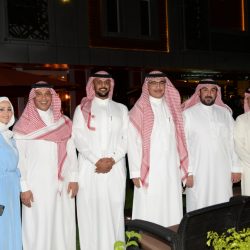 إمام المسجد النبوي: من أوامر الله السمع والطاعة ولزوم الجماعة