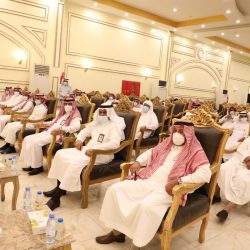 أمانة عسير تستنفر جهودها الميدانية لمساندة الدفاع المدني في حريق السودة