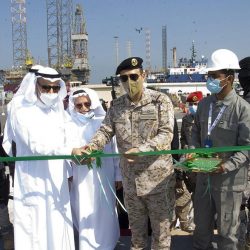 الويمني يلتقي بن مشيط ويتفقد سير العمل في الماوين ووادي بن هشبل والخميس