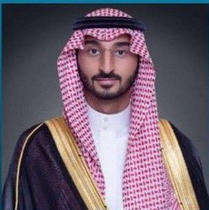 أمير عسير يشهد توقيع الصلح بين أبناء أسرة آل لافي ببلّحمر