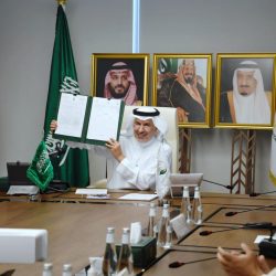 وزير الموارد البشرية والتنمية الاجتماعية يوافق على تأسيس جمعية ضيوف مكة لخدمة الحجاج والمعتمرين