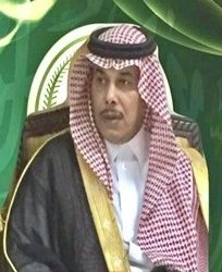 رئيس مركز صوير و عددٌ من مديري الإدارات و المشايخ يعبرون عن مشاعرهم الوطنية