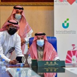 شرطة القصيم: القبض على شخص تباهى بمبلغ مالي بحوزته وأطلق أعيرة نارية في الهواء