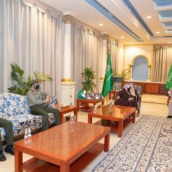 سمو أمير منطقة الجوف يستقبل مدير الهلال الأحمر