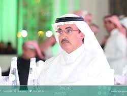 أمير تبوك يستقبل المواطنين في اللقاء الأسبوعي