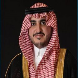 مركز الملك سلمان للإغاثة يوزع مواد إيوائية في مديرية التربة بتعز