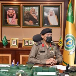 مركز الملك سلمان للإغاثة يوزع 2920 حقيبة مدرسية في مديرية الحوطة بلحج