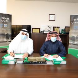 سمو أمير منطقة الرياض يستقبل أمين عام مؤسسة ” إخاء ” لرعاية الأيتام