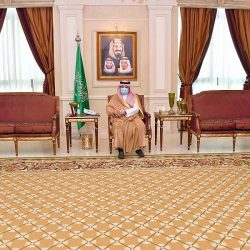 سمو الأمير فيصل بن خالد بن سلطان يتفقد مستشفى محافظة العويقيلة ويضع حجر الأساس لمبنى العيادات التخصصية