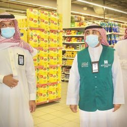 أمانة العاصمة المقدسة تنفذ أعمال القطع الصخري في مخططات الشرائع والخضراء
