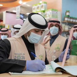 القوات الخاصة للأمن البيئي تضبط أكثر من 120 طناً من الحطب المعروض للبيع في الرياض