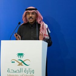 مركز الملك سلمان للإغاثة يسلم مستشفى مكة للعيون في عدن أجهزة طبية متقدمة خاصة بمرضى العيون