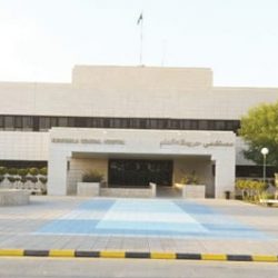 مركزحي المسفلة يوزع 1000سلة غذائية و100كرتون تمر