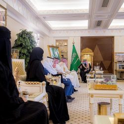 سمو أمير منطقة القصيم يستقبل نائب وزير الموارد البشرية لقطاع العمل