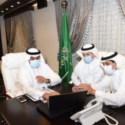 شرطة الرياض: القبض على شخصين ارتكبا حادثة سطوٍ تحت التهديد بالسلاح على متجرٍ للاتصالات والأجهزة الإلكترونية وسرقة 50 هاتفاً نقالاً وتم استردادها