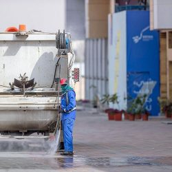 سمو الأمير جلوي بن عبدالعزيز يرعى حفل تخريج طلاب وطالبات جامعة نجران افترضيًا