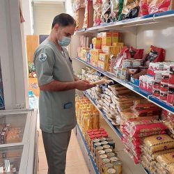 مركز الملك سلمان للإغاثة يدشن مشروع توزيع السلال الغذائية الرمضانية في موريتانيا