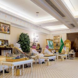 “الشؤون الإسلامية” تدشن برنامجي خادم الحرمين الشريفين للتمور وإفطار الصائمين بجيبوتي