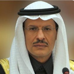 الشؤون الإسلامية توزع 1750 سلة غذائية رمضانية من برنامج خادم الحرمين لتفطير الصائمين في إندونيسيا