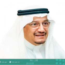 وزير الشؤون الإسلامية يقرر تعليق الإفطار والاعتكاف في المساجد والتوسع بإقامة صلاة العيد في الجوامع والمصليات