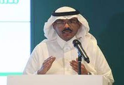 مركز الملك سلمان للإغاثة يوزع أكثر من 27 طنًا من السلال الغذائية الرمضانية بمأرب